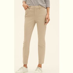 New gap slim fit khakis pants